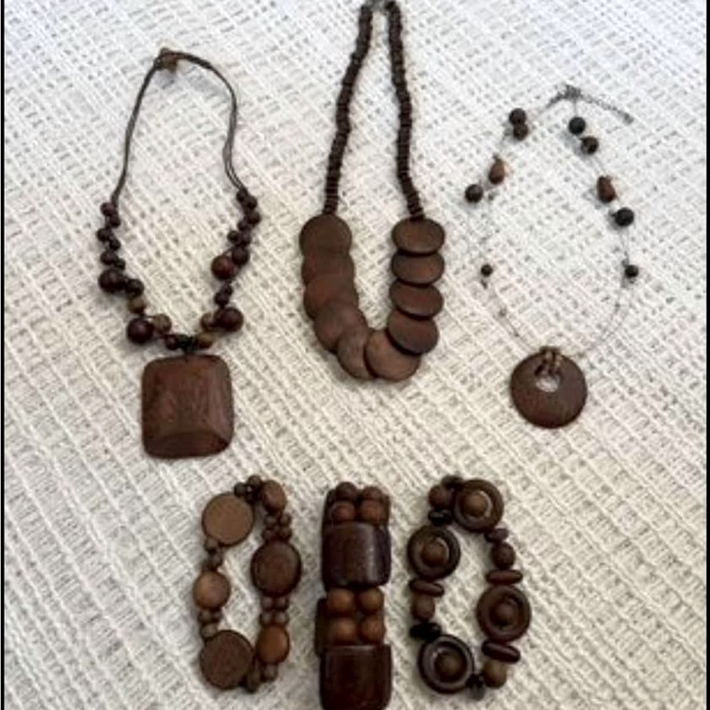 Wooden Boho Jewelry Set